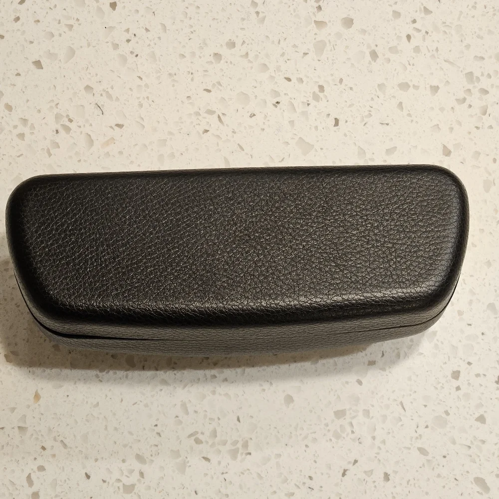 Oakley Black Hard Clam Shell Dimple Glasses Case | Black Embossed Logo
